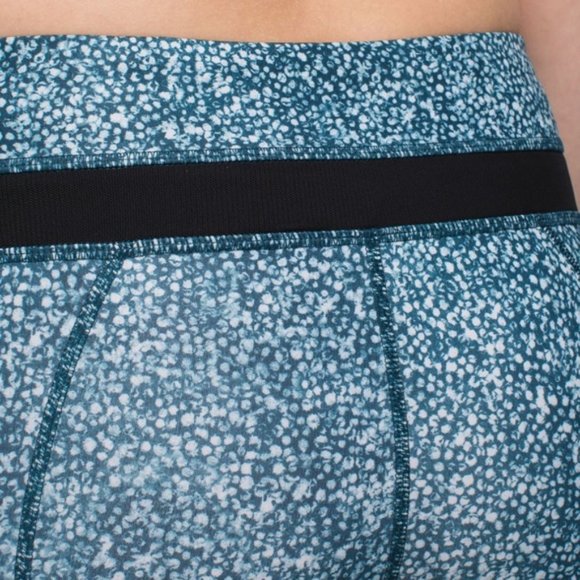 LULULEMON blue pebble inspire tight ii - Picture 4 of 9